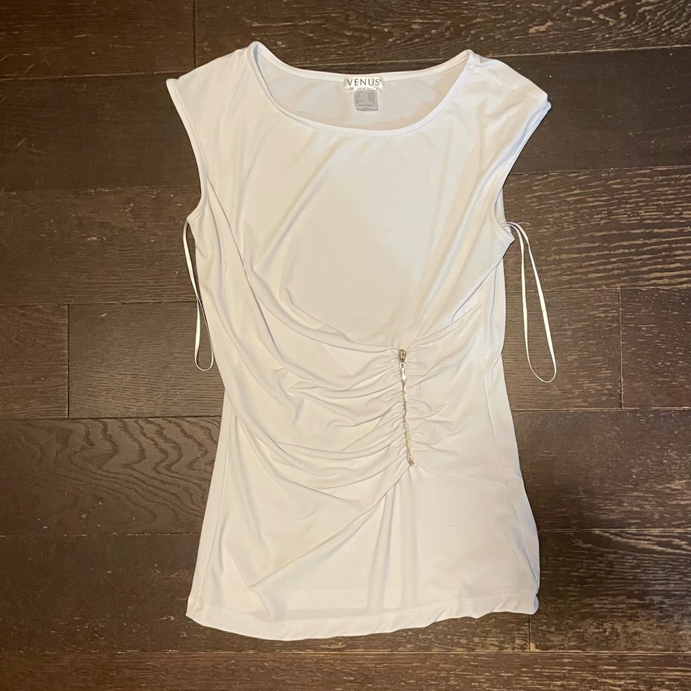 Venus Short Sleeve Top with Zipper Detail